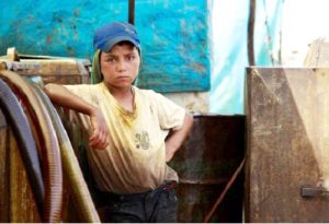 باند کودکان کار، بهانهای برای فرار از واقعیت 2 | نقش نیوز باند کودکان کار، بهانهای برای فرار از واقعیت